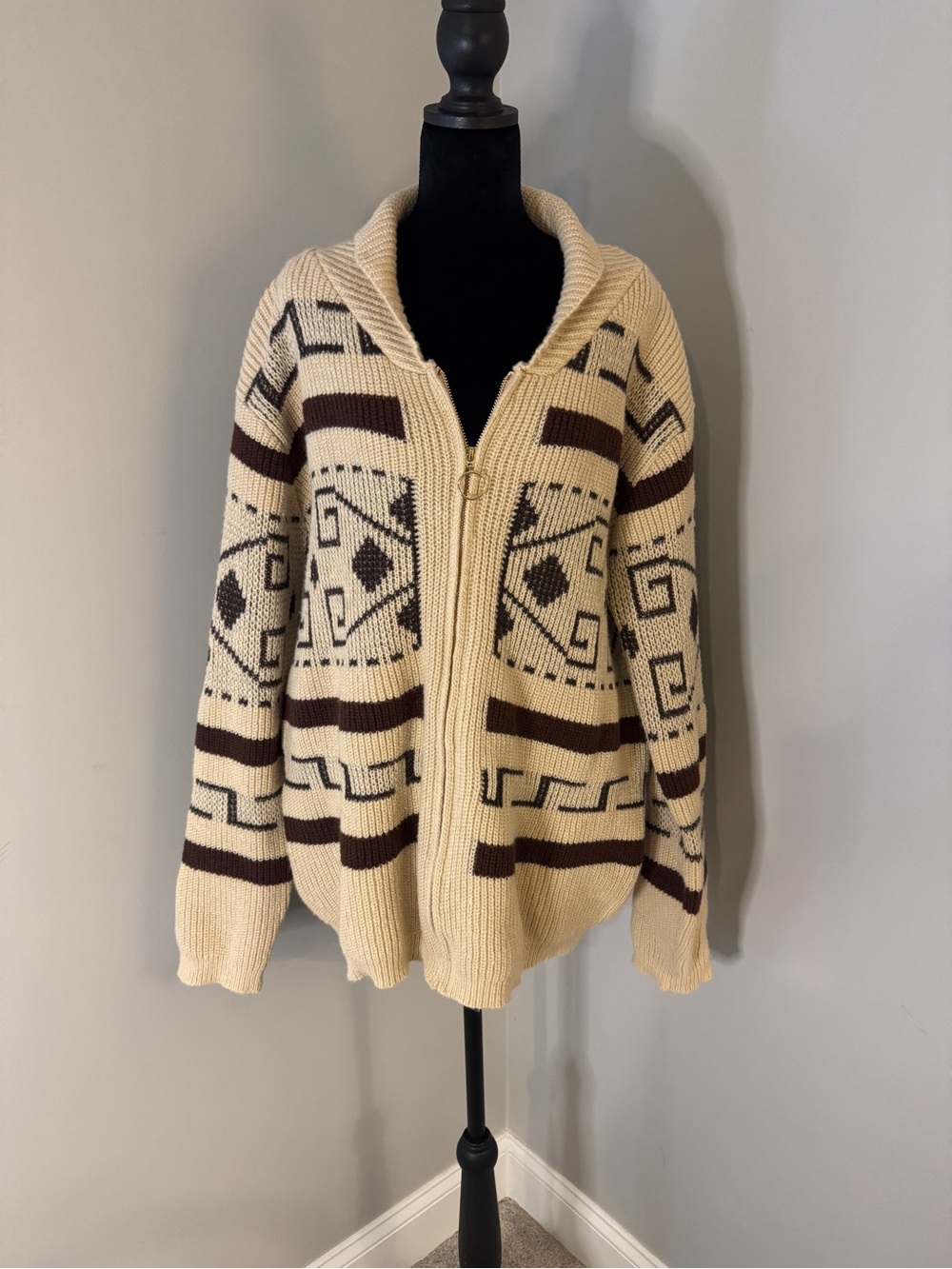 Geometric full-zip cardigan (unisex IMO)